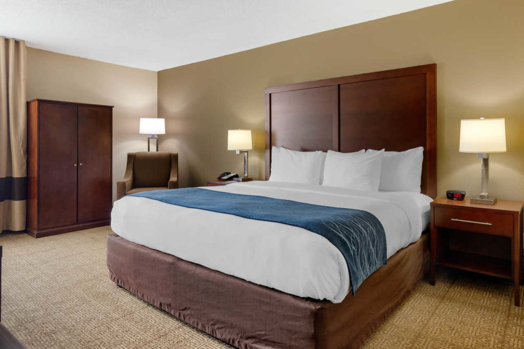 Comfort Inn room